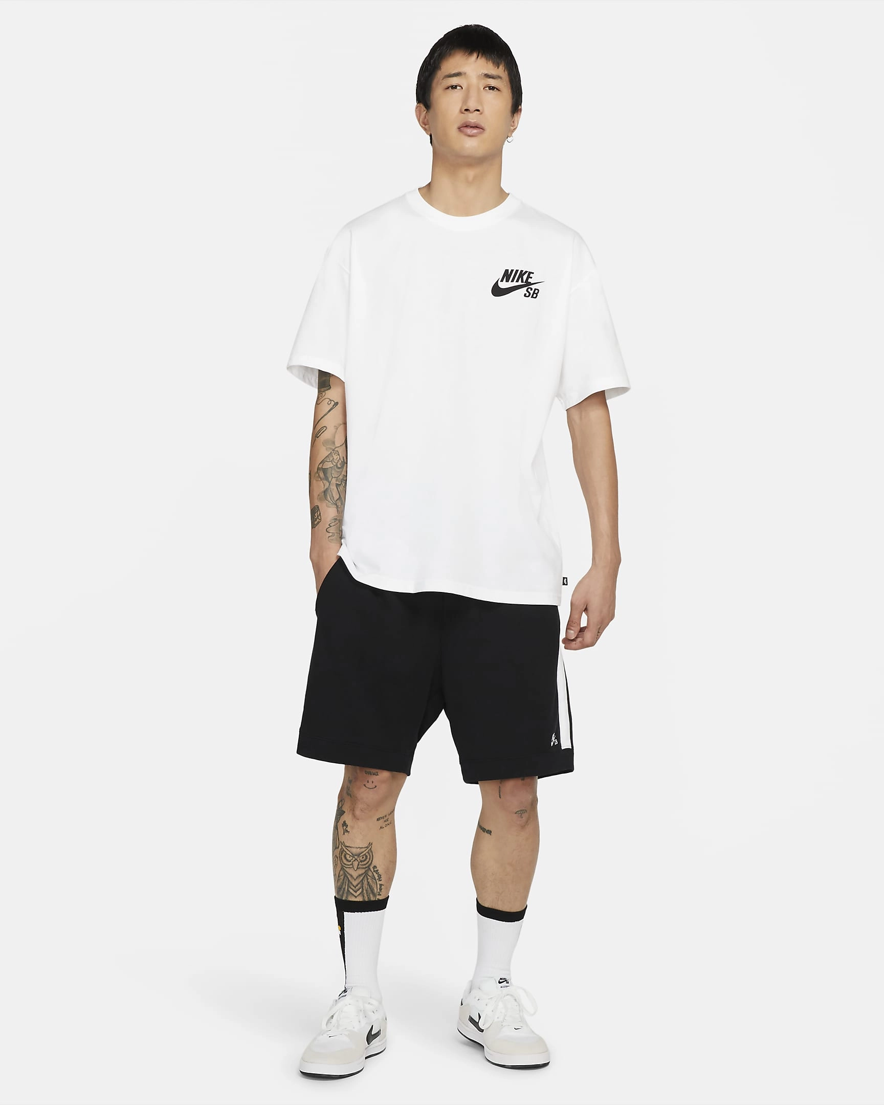 Nike SB Tee: Skate Style. Fresh Logo. Pure Comfort. Ride On.